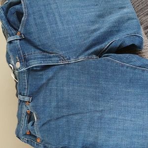 Levi's Levis boyfriend 31 x 27 crop jeans
